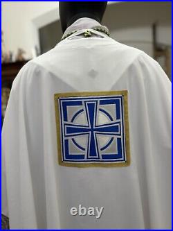 White Vestment Chasuble & Stole