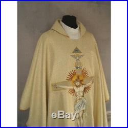 White ecru Embroidered Messgewand Chasuble Vestment Kasel
